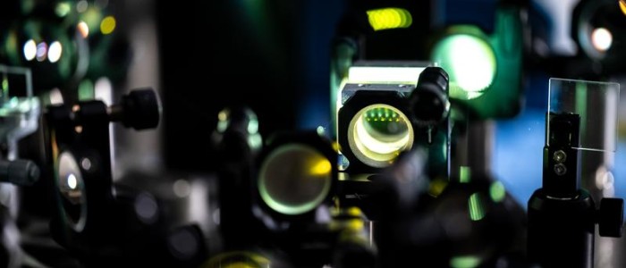 У 10 000 разів швидше за електронний транзистор