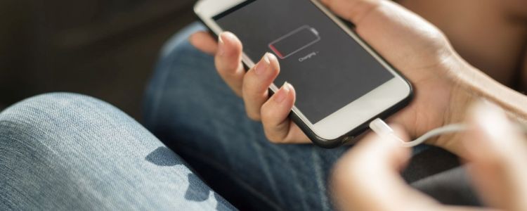 Новий цікавий матеріал дозволить вам заряджати пристрої в лічені хвилини