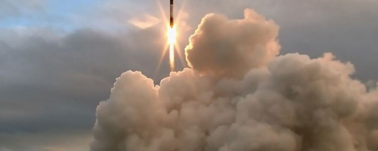Приватна компанія тільки що успішно запустила свою ракету в космос