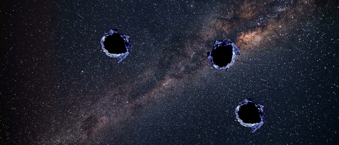 «Щільна куля чогось» пробиває дірки в Чумацькому Шляху