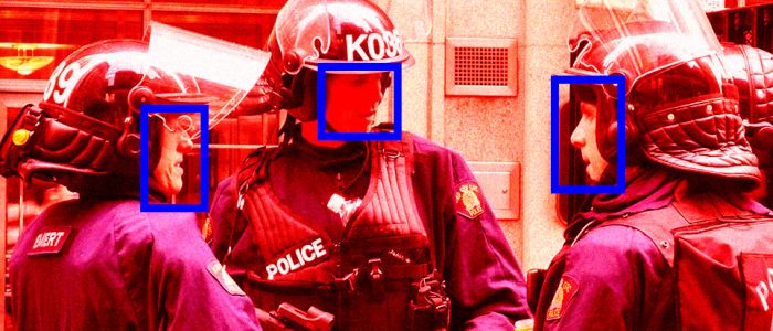 Активісти створюють розпізнавання осіб для поліціянтів, які приховують свої значки