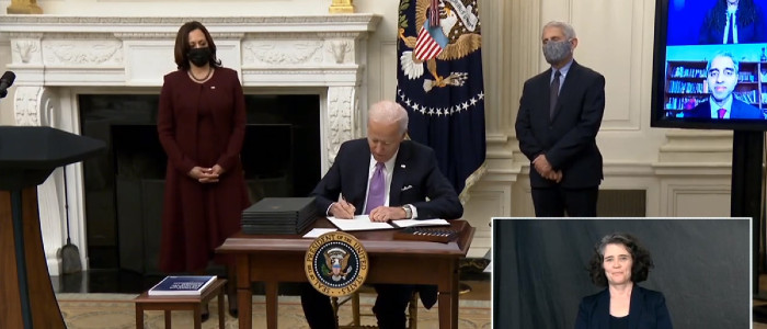 Байден закликає всіх американців носити маски на публіці протягом 100 днів