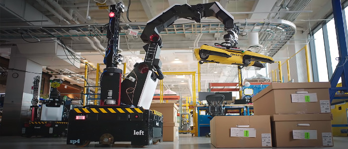 Бостон Дайнемікс демонструє нового складського робота