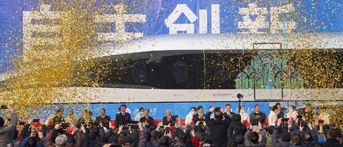 Китай представляє новий надшвидкий поїзд на магнітній підвісці