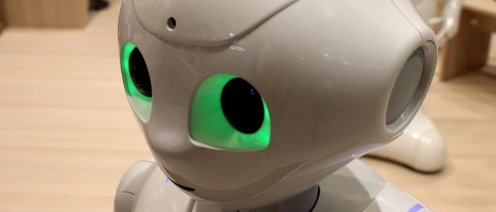 Культурно чутливі роботи дбатимуть про літніх людей