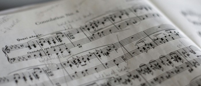 Улюблена музика запускає опіоїди мозку