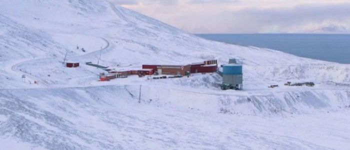 GitHub сховав весь свій відкритий вихідний код в антиапокаліптичному бункері