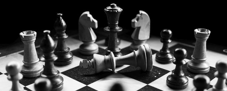 Всього за 4 години штучний інтелект Гугла опанував всіма шаховими знаннями