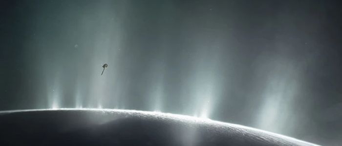 Джеймс Вебб побачив як Енцелад випускає пару