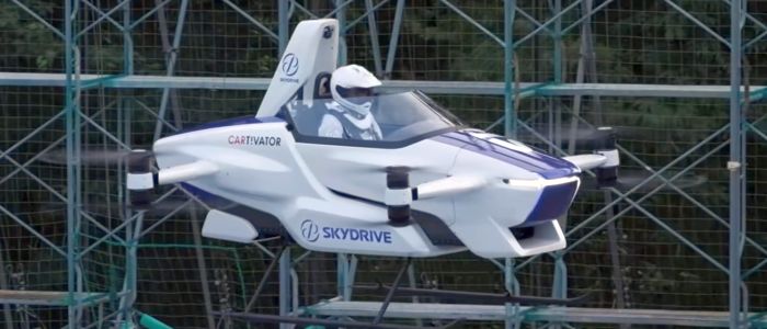 Японська компанія тестує летючу машину — з людиною на борту