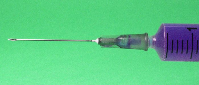 Масивне дослідження підтверджує, що вакцини не викликають аутизм