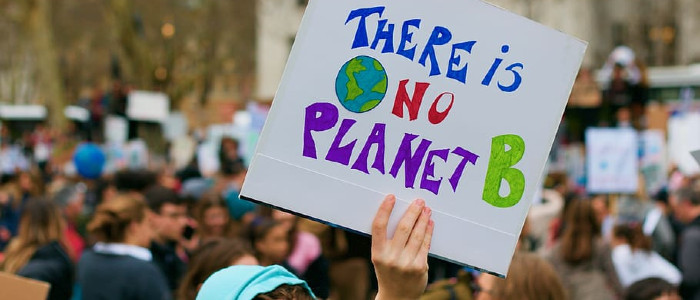 Більша частина молодих людей вважає, що «людство приречене»