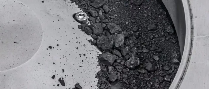 НАСА повідомляє, що зразки астероїду містять як воду, так і вуглець