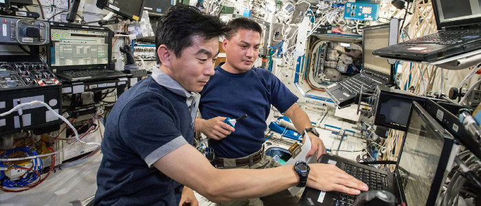 НАСА стурбоване тим, що космос руйнує хребти космонавтів