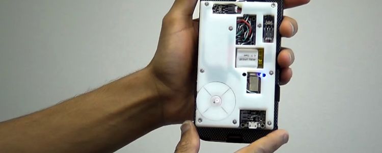 Новий сенсор дозволяє контролювати кров'яний тиск за допомогою смартфона