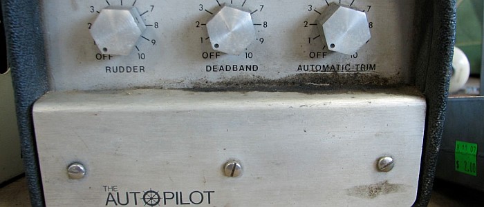 Наші дії диктуються «автопілотом», а не вибором