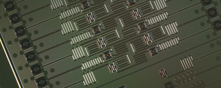 Дослідники стверджують, що вони винайшли «просунутий» метод квантових обчислень