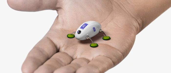 Ролс-Ройс будує тарганоподібного робота для ремонту двигунів