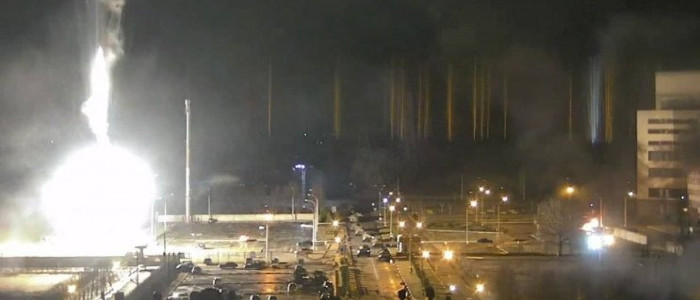 Країна-терорист попереджає, що захоплена нею АЕС може призвести до витоку відходів над Європою