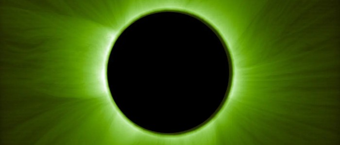 Вчені вишикували супутники для створення "штучного повного сонячного затемнення"