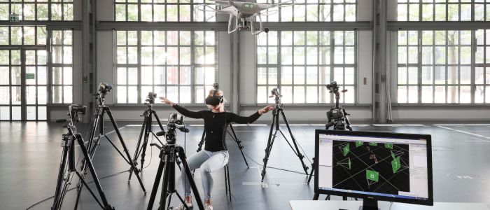 Цей контролер дозволяє керувати дроном за допомогою вашого тіла