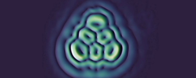 Вчені нарешті створили молекулу після 70 років спроб