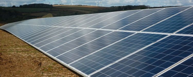 Новий податок Трампа на імпортовані сонячні батареї може почати «торгову війну»