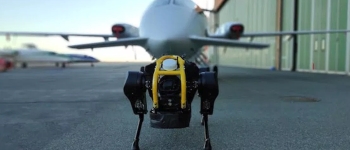 Цей супер-сильний робо-собака може тягнути тритонний літак