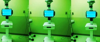 Американські лікарі лікують пацієнта з коронавірусом за допомогою робота