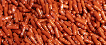 Компанія стверджує, що їх пігулка скорочує ризик смерті від COVID-19 удвічі