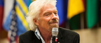 Річард Бренсон: кожна компанія повинна платити комісію за інвестиції в чисту енергію