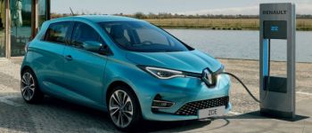 Всі жителі французького міста отримали по безкоштовному електромобілю