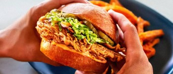 Перші м'ясні продукти, вирощені в лабораторії, схвалені для продажу у США