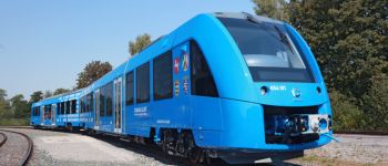 Німеччина щойно викотила перший у світі водневий поїзд