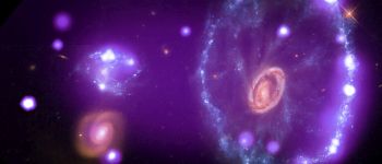 Чудові рентгенівські знімки всесвіту, зроблені НАСА, виглядають як нічний клуб 80-х