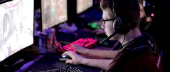 Схоже, зараз саме час, щоб зайнятися кіберспортом