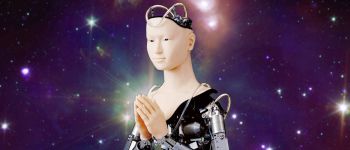 Японці поклоняються кіберпанковій роботу-богині