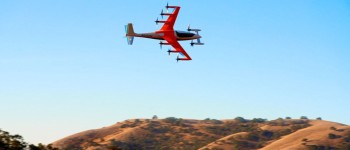 Надзвичайно тихий літаючий автомобіль Кітті Хок має пробіг 100 миль