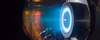 Новий іонний двигун НАСА б'є всі рекорди та може доставити людей на Марс