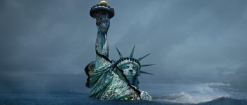 Нью-Йорк тоне через свої важкі хмарочоси