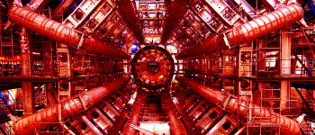 Фізики знайшли частинки, які перемикаються між речовиною та антиречовиною