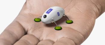 Ролс-Ройс будує тарганоподібного робота для ремонту двигунів