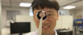 Вчені знайшли спосіб живити розумні контактні лінзи людськими сльозами