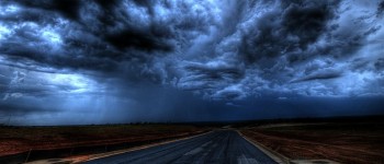 Вчені знайшли мікропластик усередині хмар