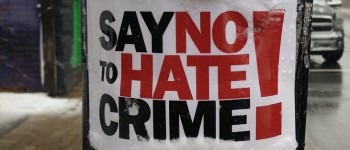 Підтримка заборони мови ворожнечі зменшується з віком