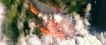 Австралійські лісові пожежі настільки великі, що їх видно з космосу