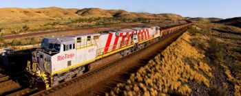 Офіційно введений в дію перший в світі повністю автономний поїзд