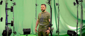 Зеленський звернувся до європейської техспільноти за допомогою голограми